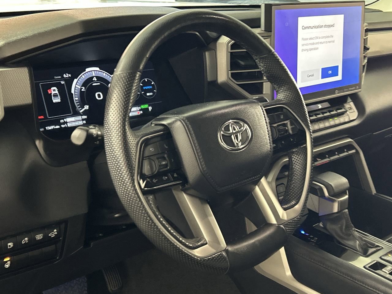Used 2024 Toyota Tundra Limited AWD/4WD image 13