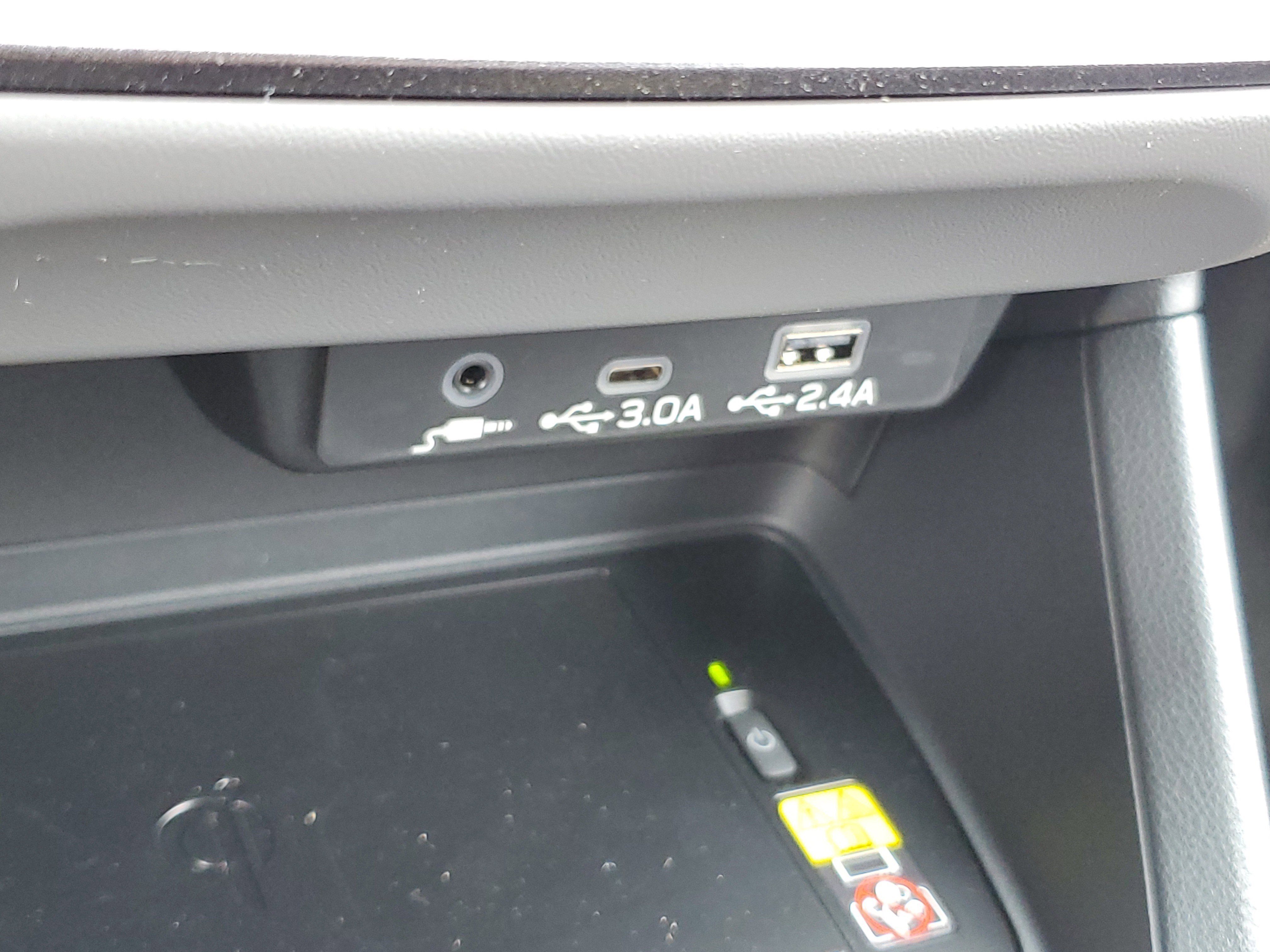 Certified 2025 Subaru Crosstrek 2.5i Limited w/ Crosstrek Mirror Package image 22