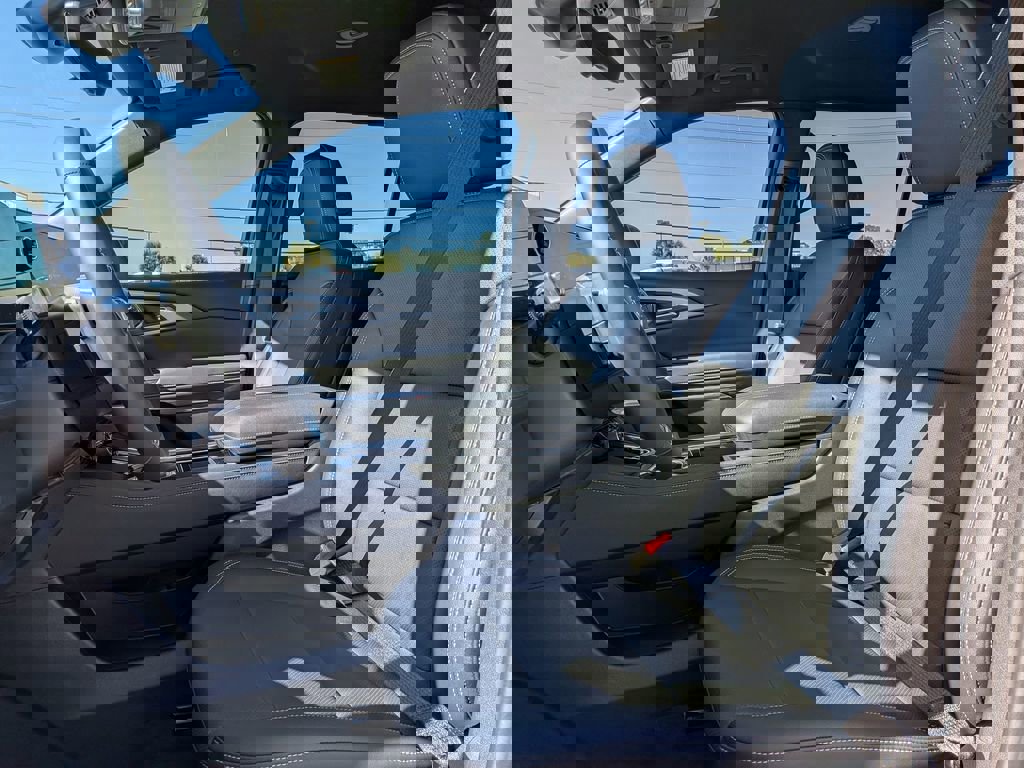 New 2026 Chevrolet Traverse LT w/ Driver Confidence Package image 15