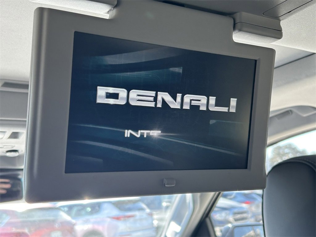 Used 2019 GMC Yukon Denali w/ Denali Ultimate Package image 26