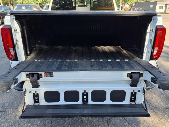 Used 2020 GMC Sierra 3500 Denali w/ Technology Package image 20