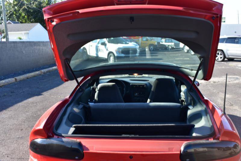 Used 1998 Chevrolet Camaro Z28 w/ Preferred Equipment Group 2 RWD image 10