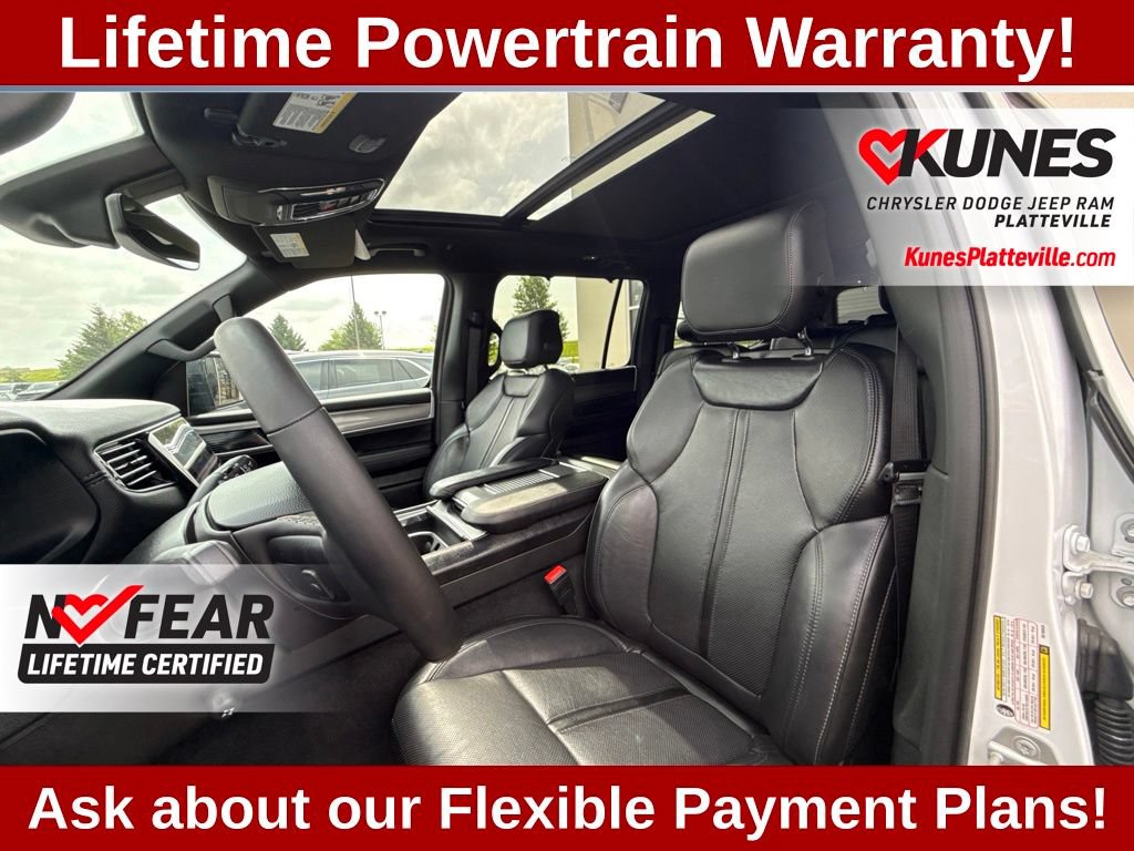 Used 2024 Jeep Wagoneer Series II w/ Convenience Group I AWD/4WD image 13