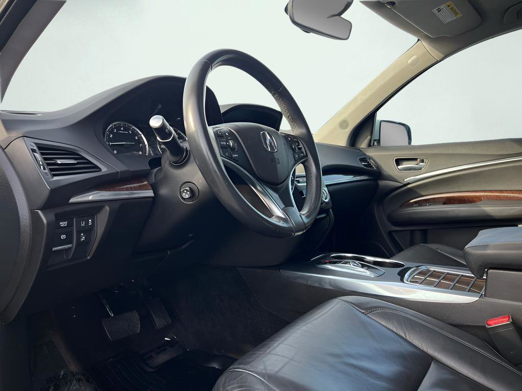 Used 2017 Acura MDX SH-AWD w/ Technology Package image 2