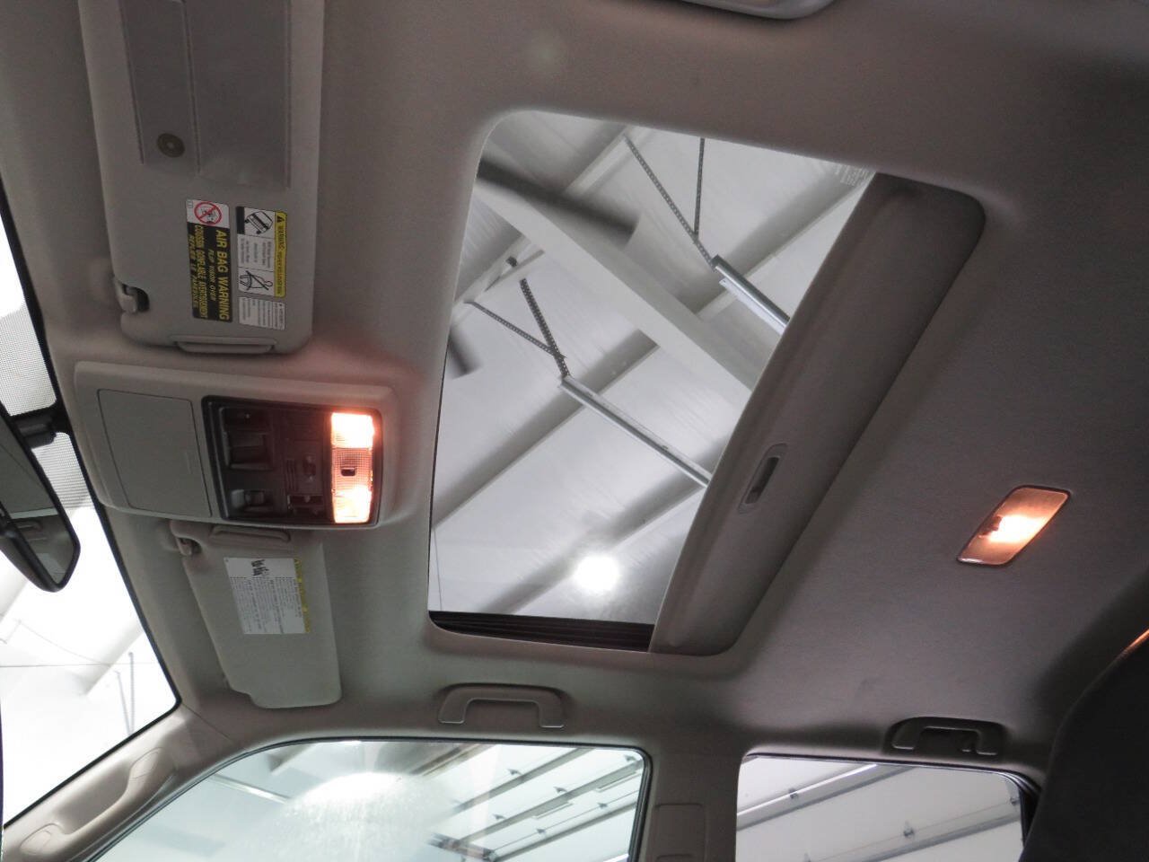 Used 2010 Toyota 4Runner Limited RWD image 31