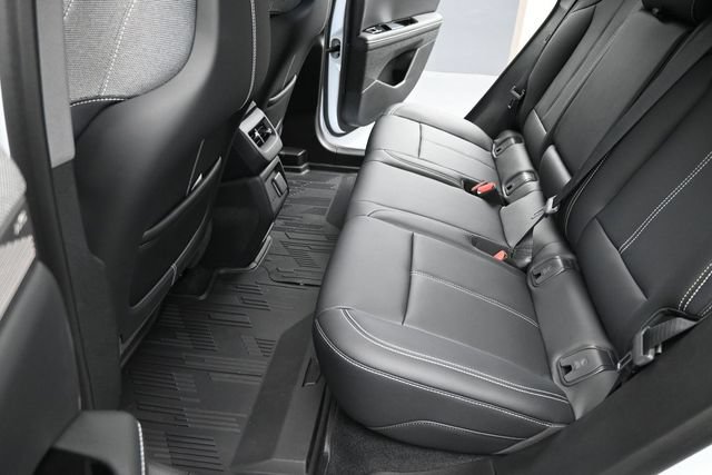 New 2026 Cadillac Optiq Sport 1 w/ LPO, Floor Liner Package AWD/4WD image 15