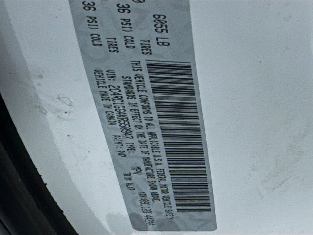 Used 2019 Chrysler Pacifica Limited w/ Tire & Wheel Group image 42