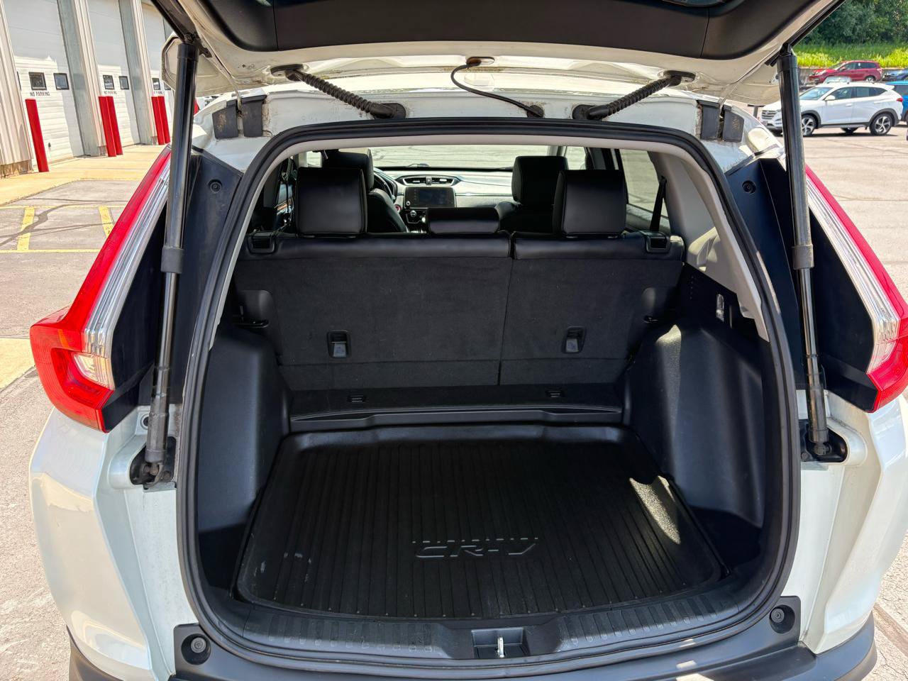 Used 2017 Honda CR-V EX-L image 16