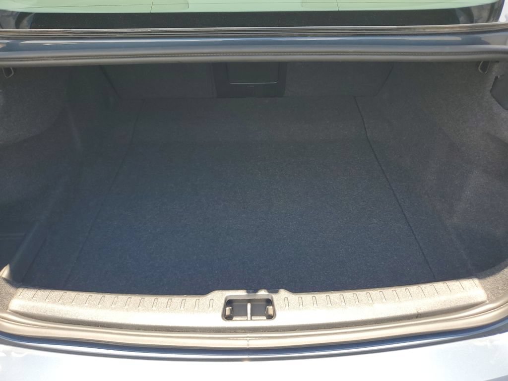 Used 2024 Volvo S60 B5 Core FWD image 33