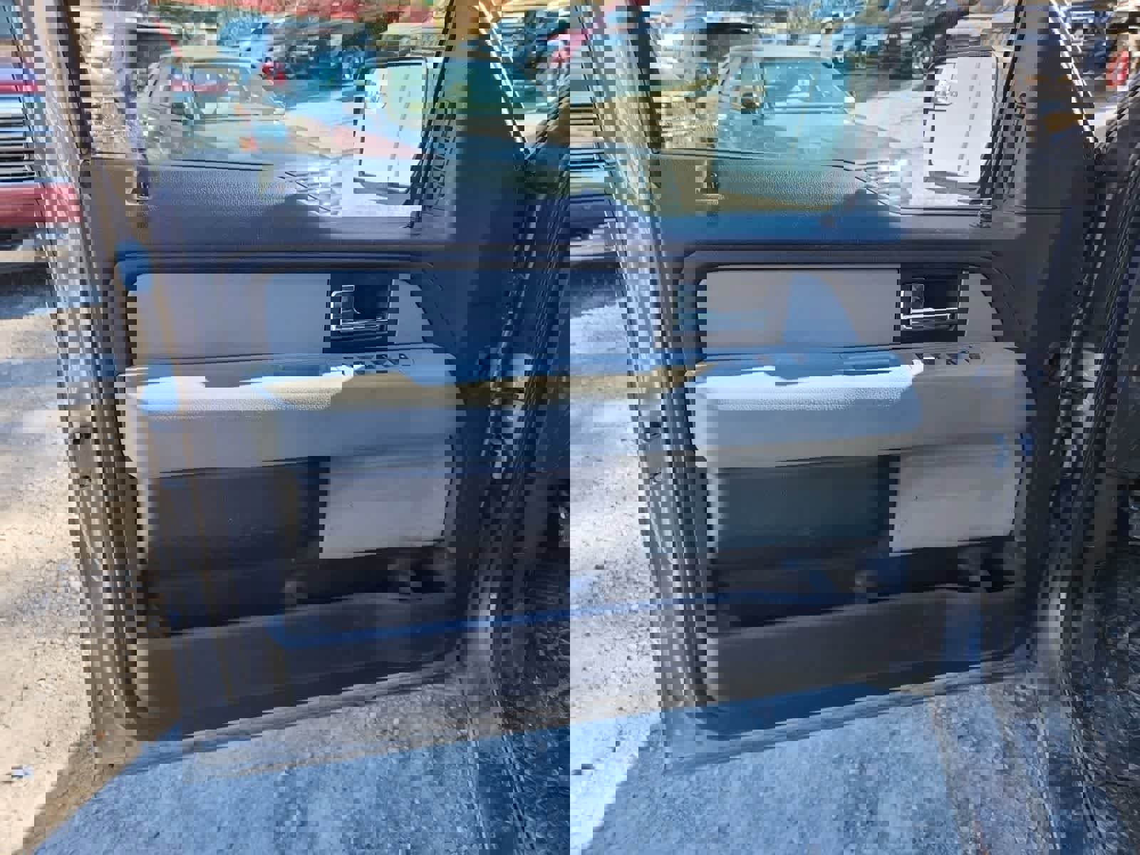 Used 2012 Ford F150 XLT w/ Trailer Tow Pkg image 17