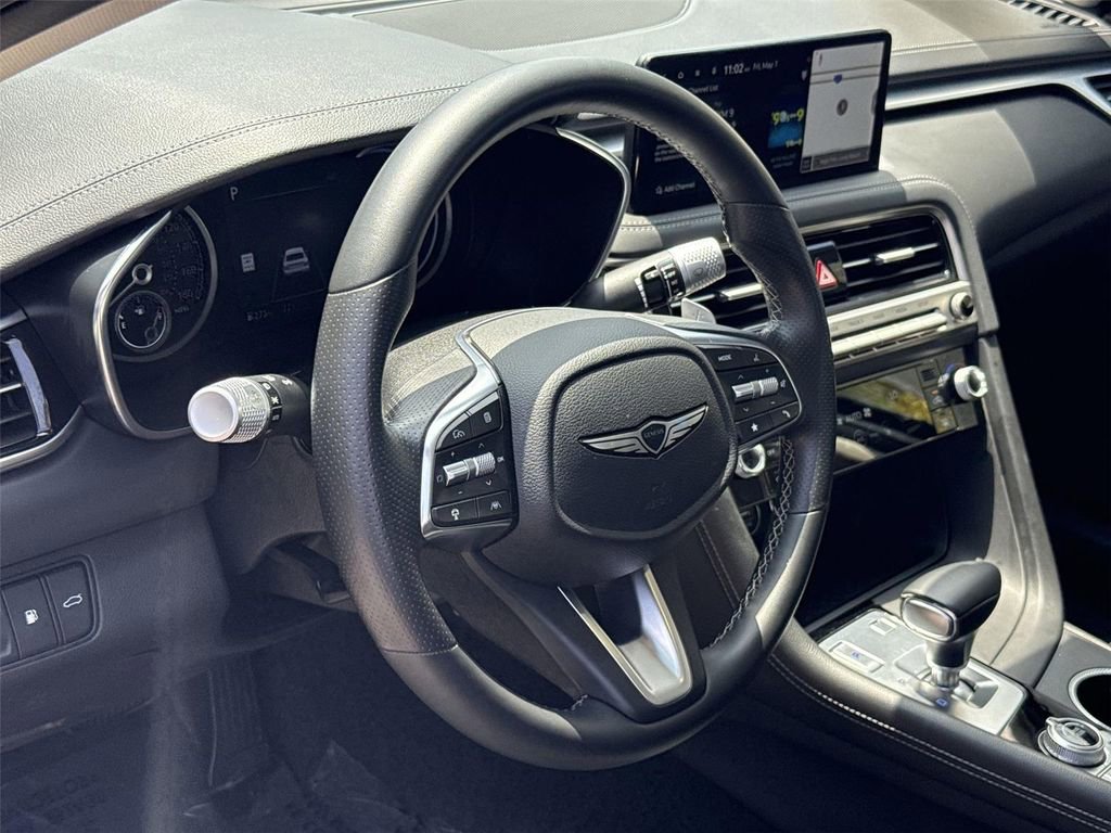 Used 2025 Genesis G70 2.5T AWD/4WD image 9
