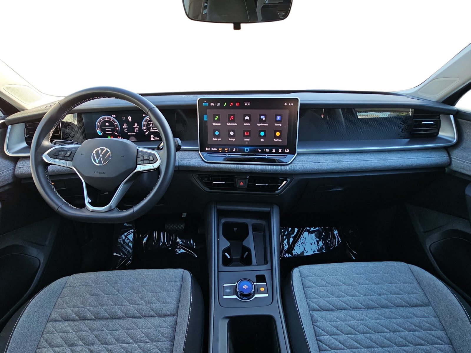 Used 2026 Volkswagen Tiguan S FWD image 9