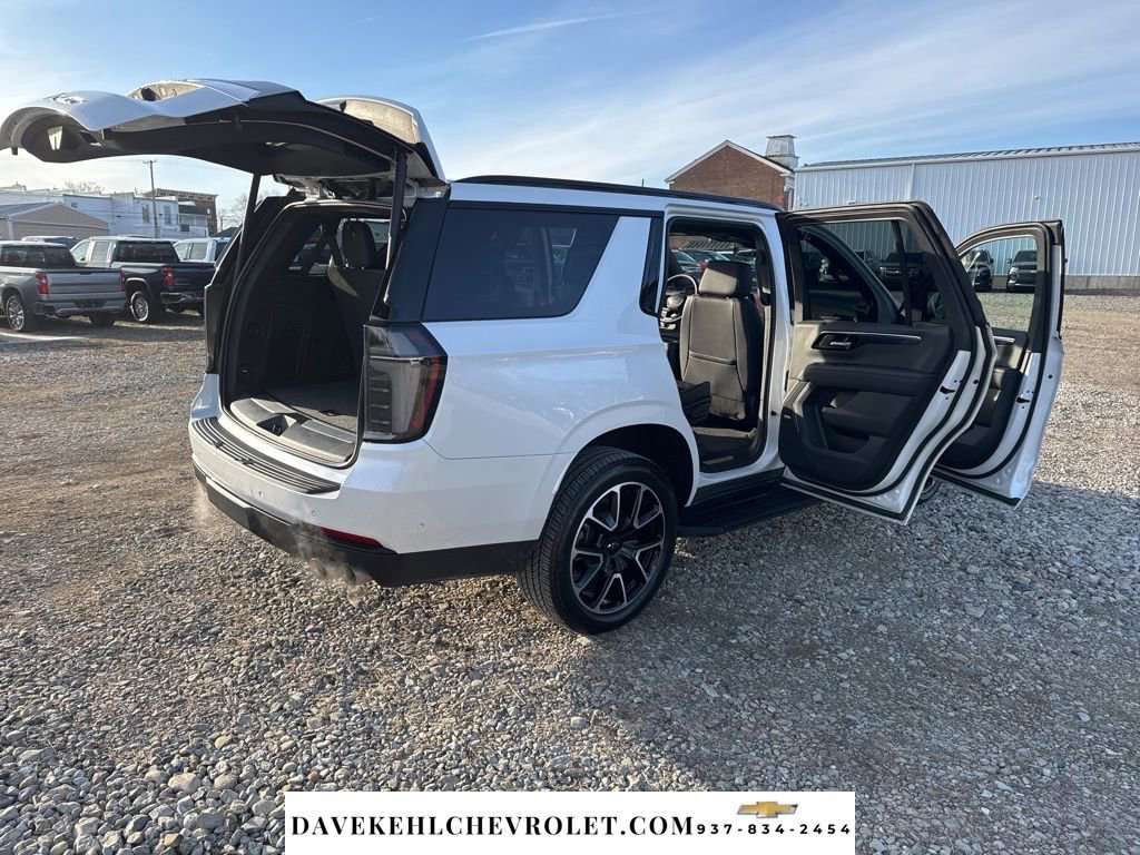 Used 2025 Chevrolet Tahoe RST w/ Comfort Package image 33