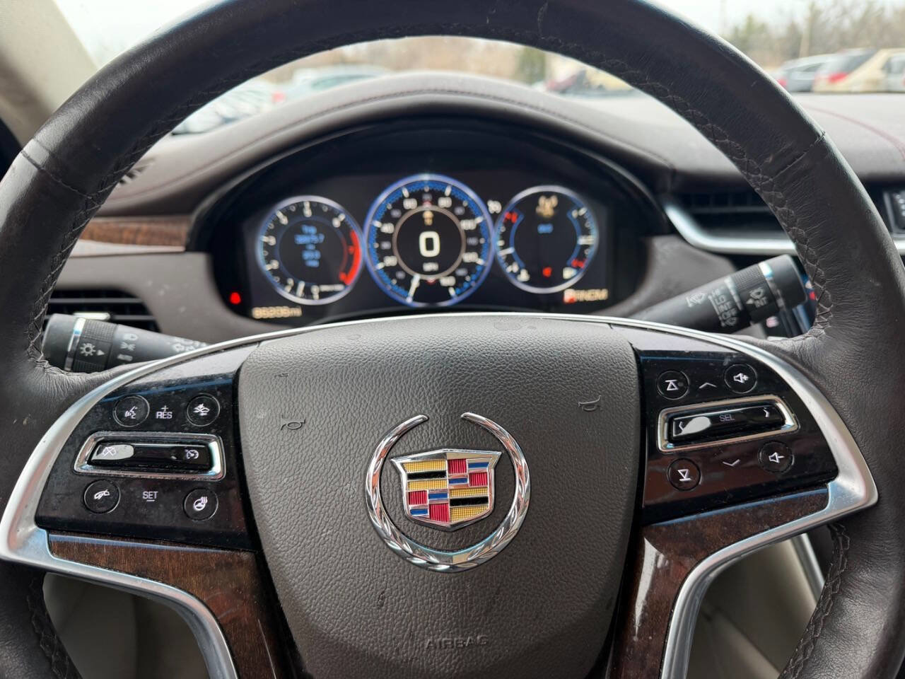 Used 2013 Cadillac XTS Premium image 22