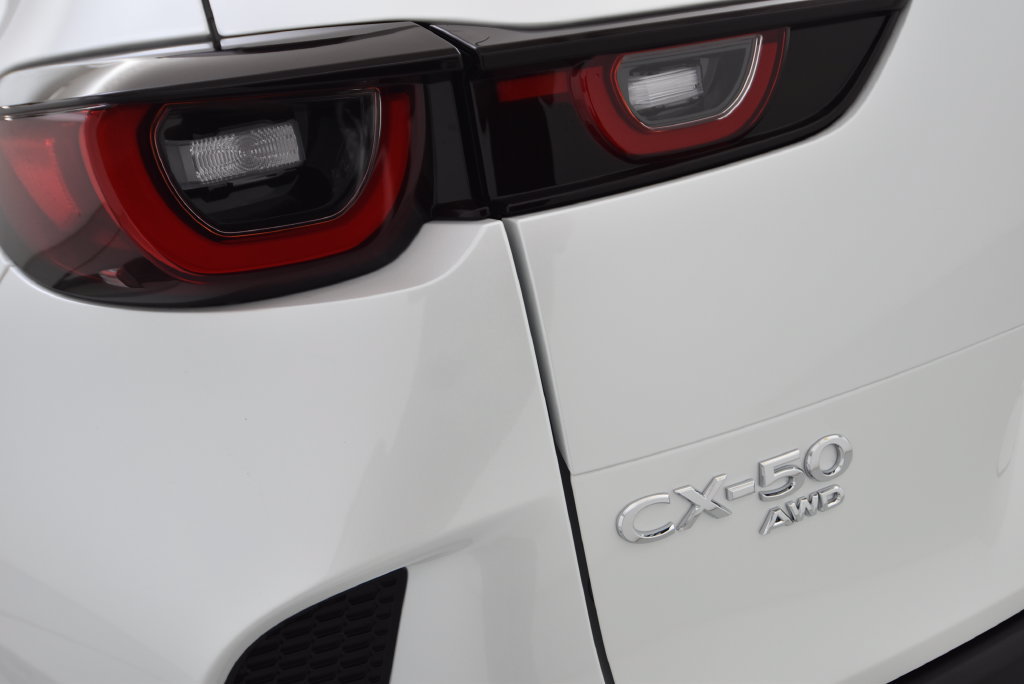 New 2026 MAZDA CX-50 AWD 2.5 Hybrid w/ Premium Pkg image 37