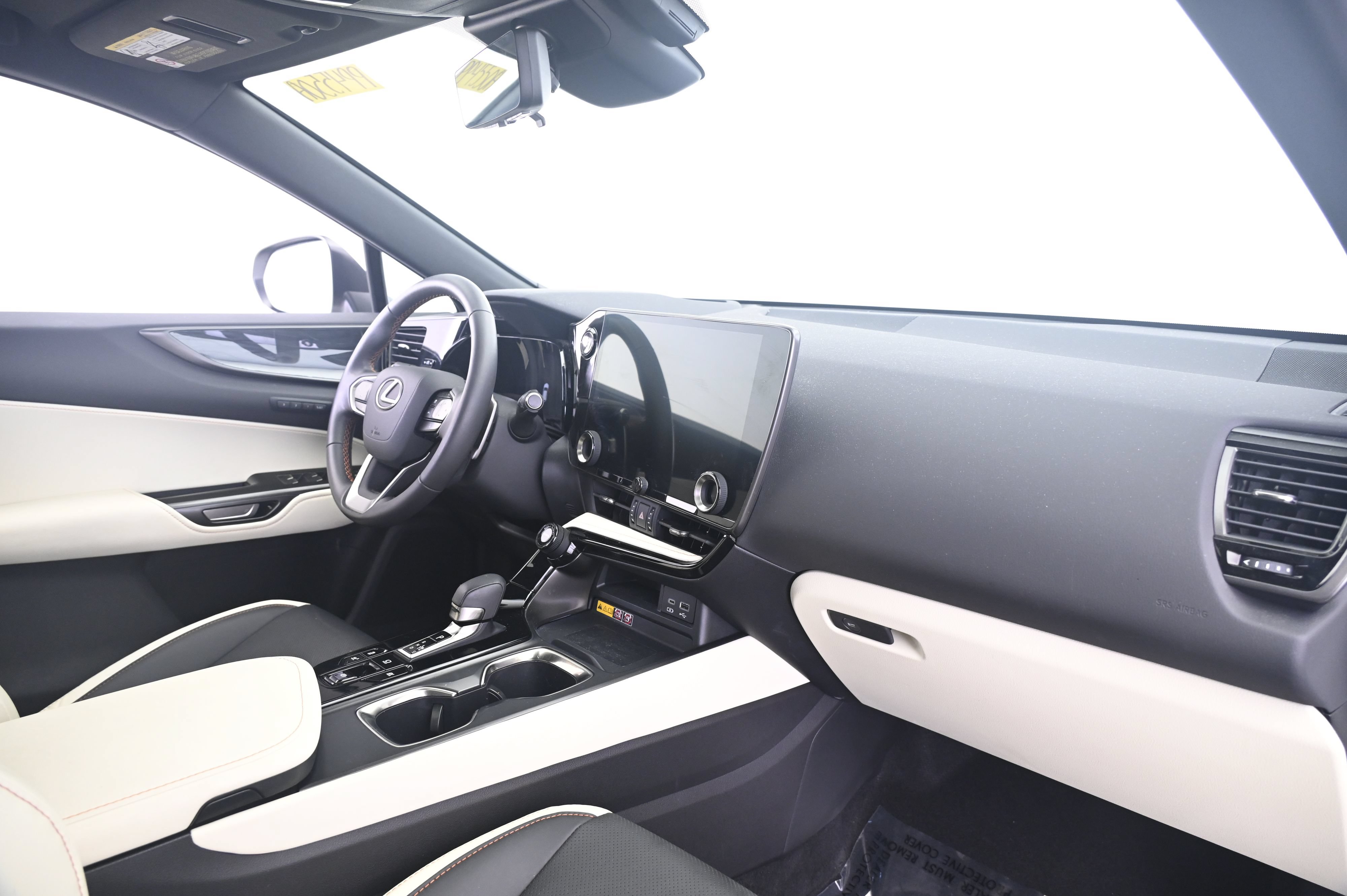 Used 2024 Lexus NX 350h AWD image 22