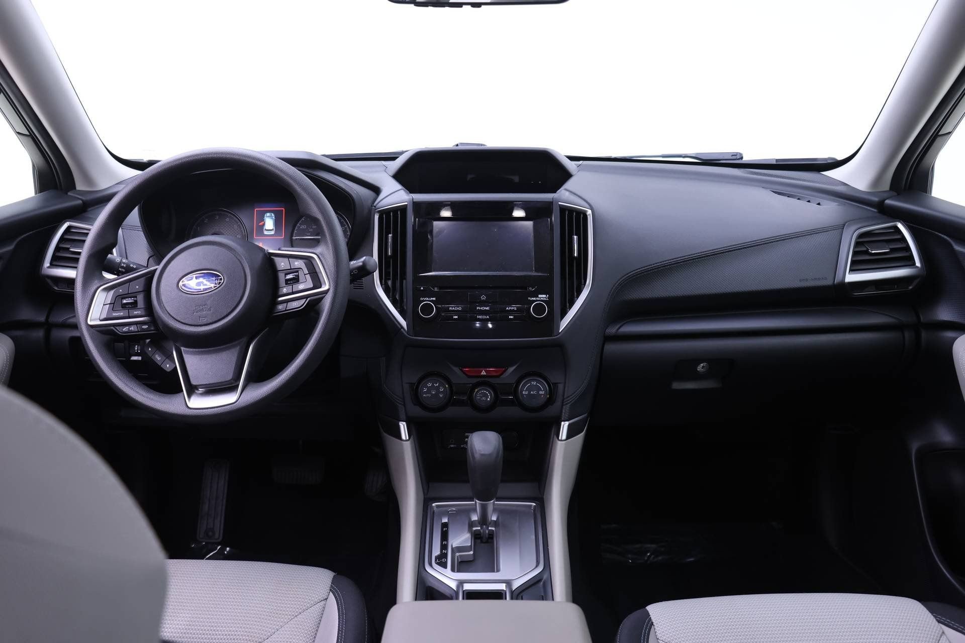 Used 2023 Subaru Forester Base image 5