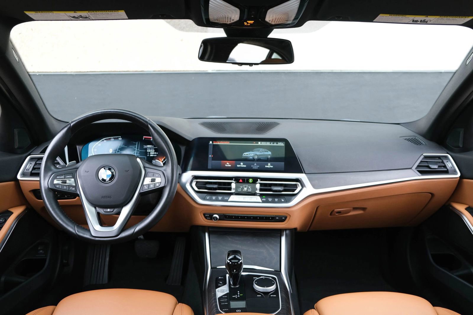 Used 2022 BMW 330i xDrive Sedan w/ Driving Assistance Package image 35