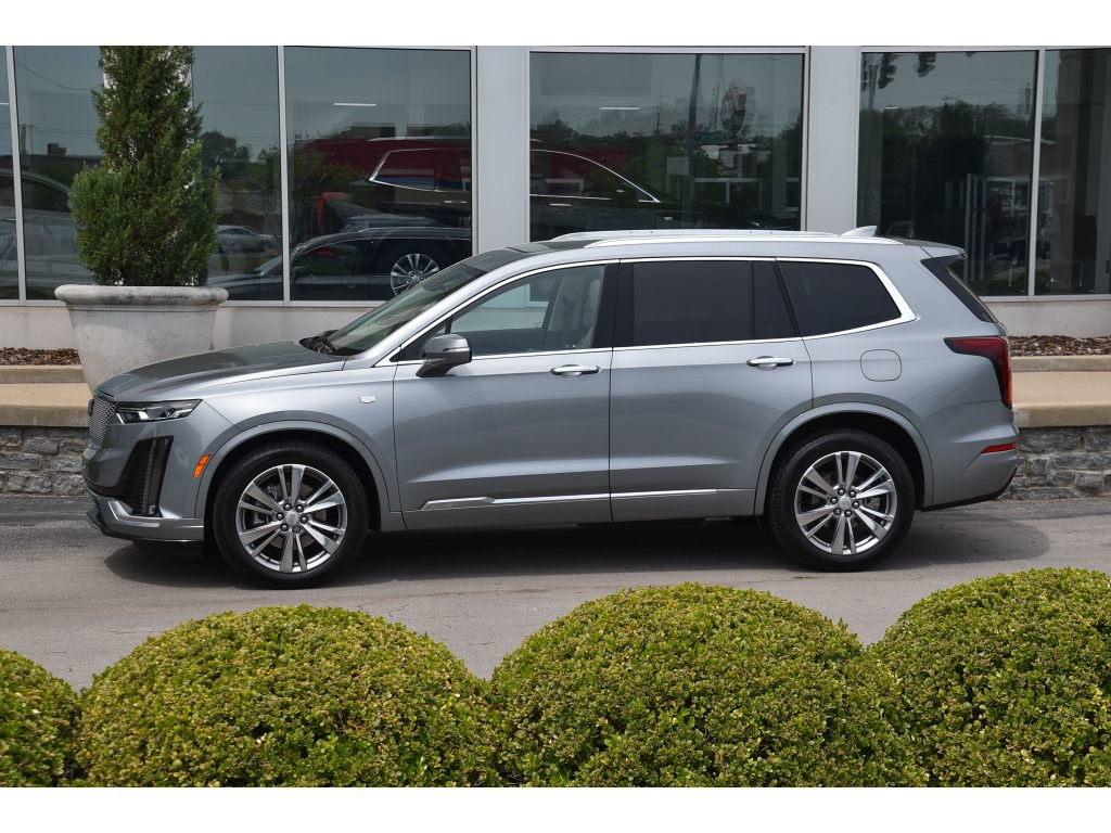 Certified 2024 Cadillac XT6 Premium Luxury FWD image 7