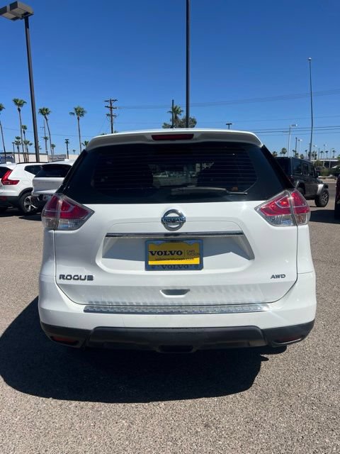 Used 2016 Nissan Rogue S AWD/4WD image 4