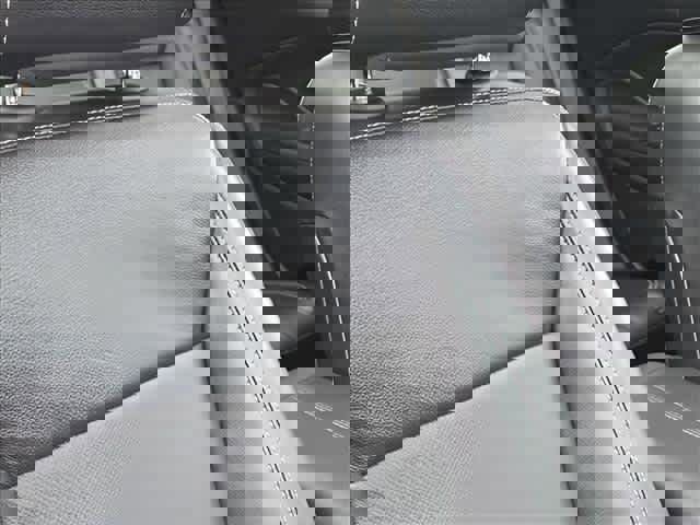 Used 2022 GMC Terrain SLT w/ Tech Package image 26