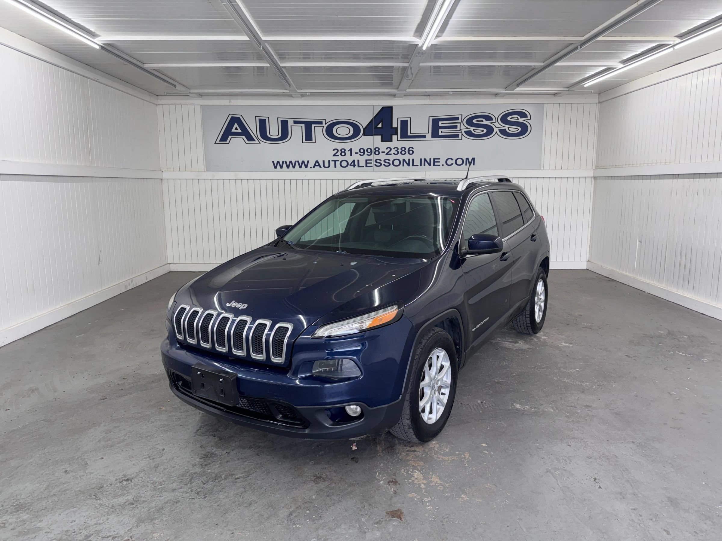 Used 2014 Jeep Cherokee Latitude w/ Trailer Tow Group FWD image 1