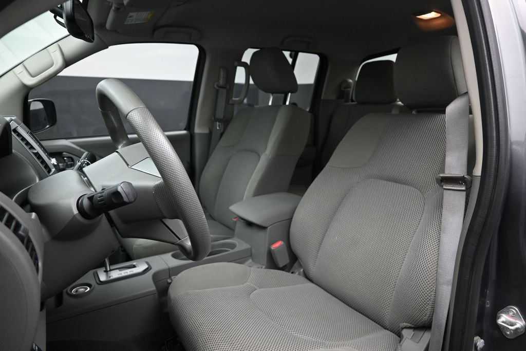 Used 2021 Nissan Frontier SV AWD/4WD image 19