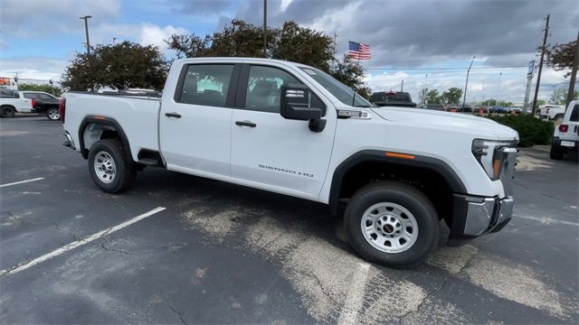 New 2025 GMC Sierra 3500 Pro w/ 1SA Pro Safety Plus Package image 3
