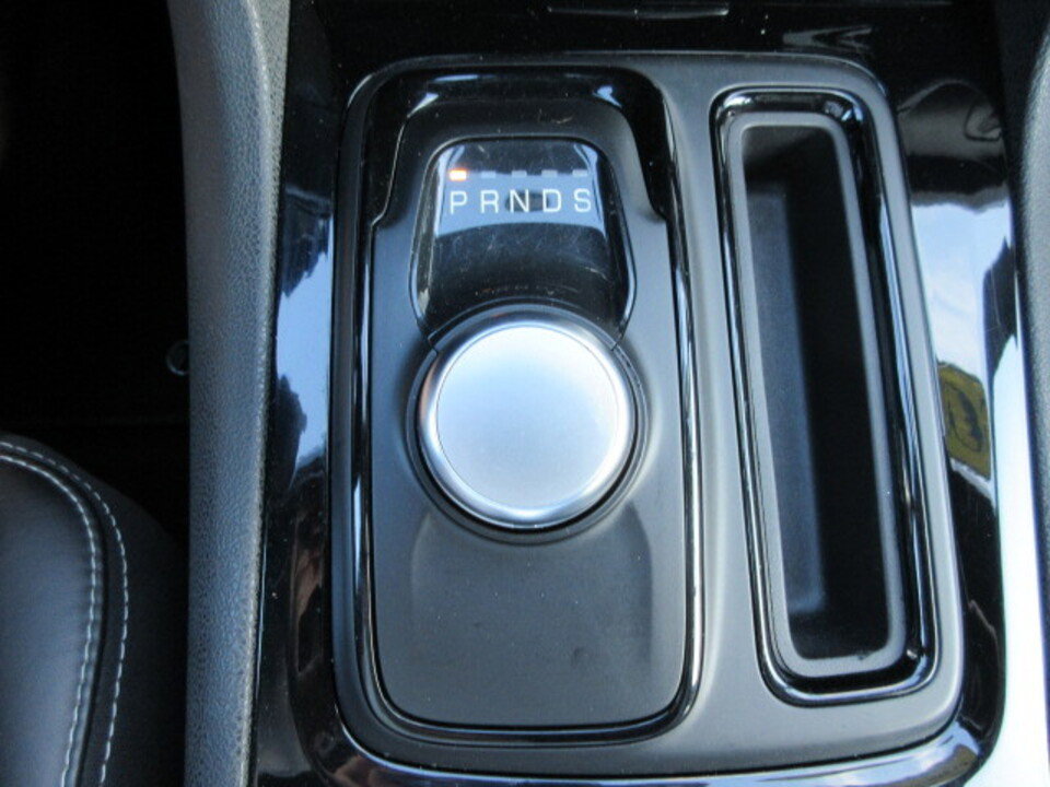 Used 2023 Chrysler 300 S w/ Comfort Group image 24