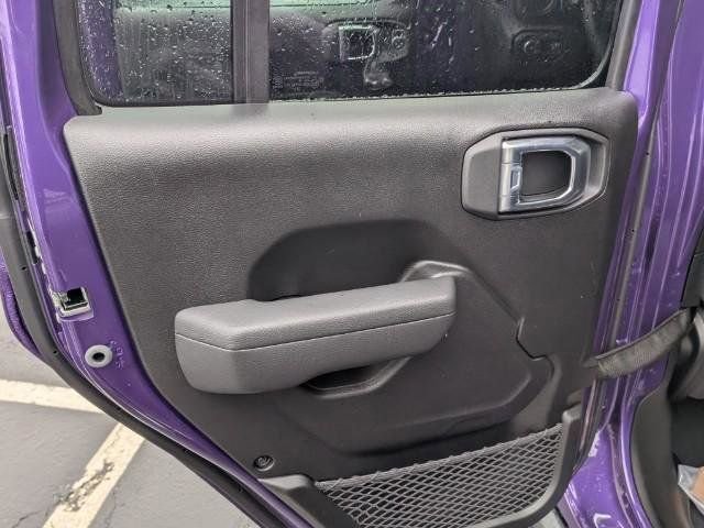 New 2026 Jeep Wrangler Rubicon w/ Xtreme 35 Tire Package image 10