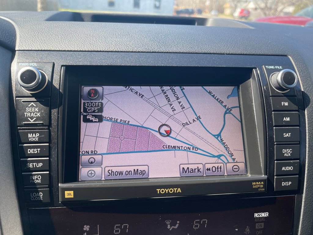 Used 2012 Toyota Tundra Limited w/ TRD Off-Road Pkg image 27