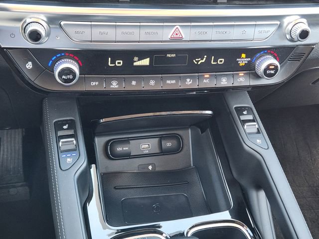 Used 2022 Kia Telluride EX w/ EX Premium Package image 19