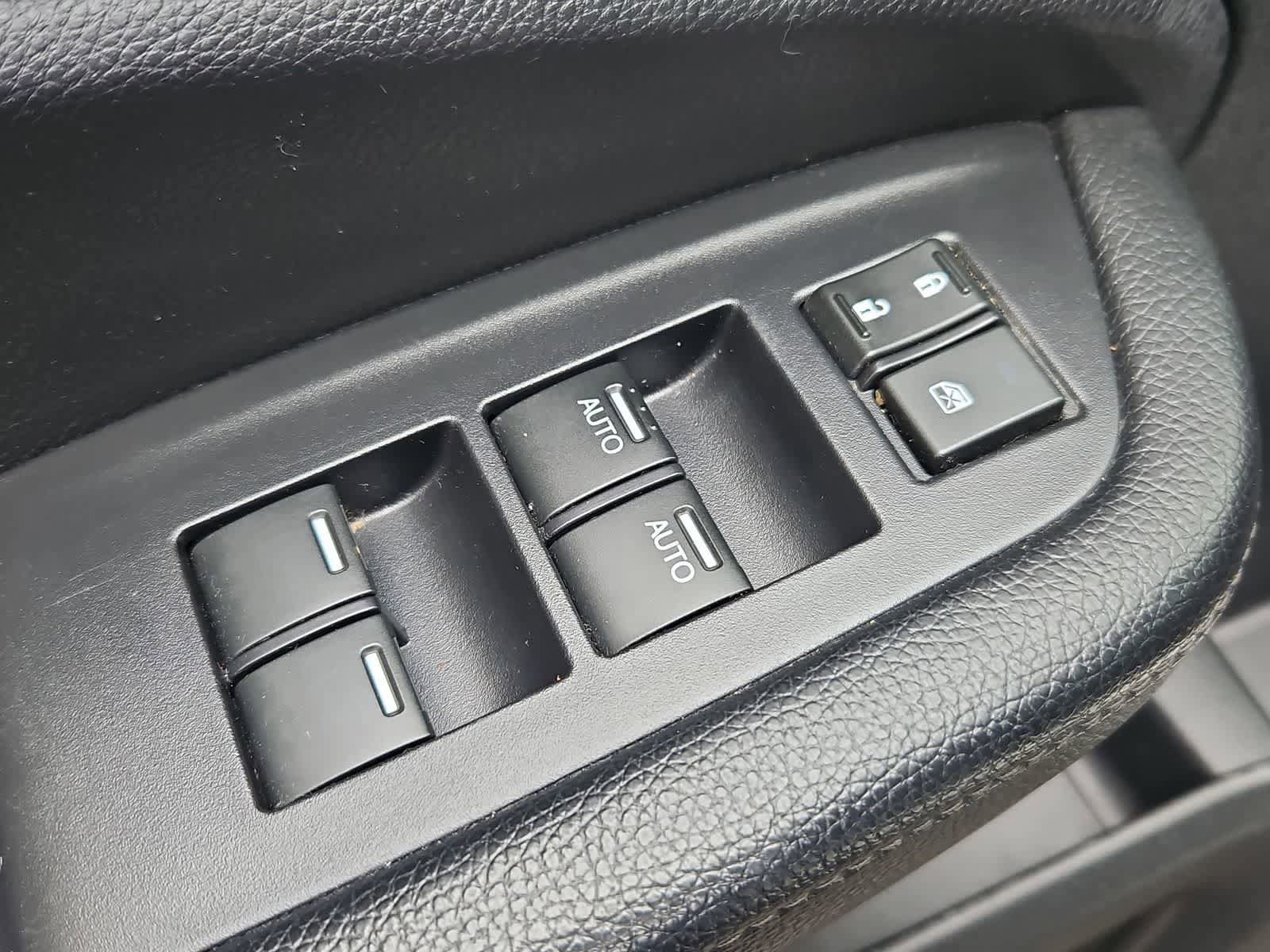 Used 2019 Honda Pilot EX-L image 17