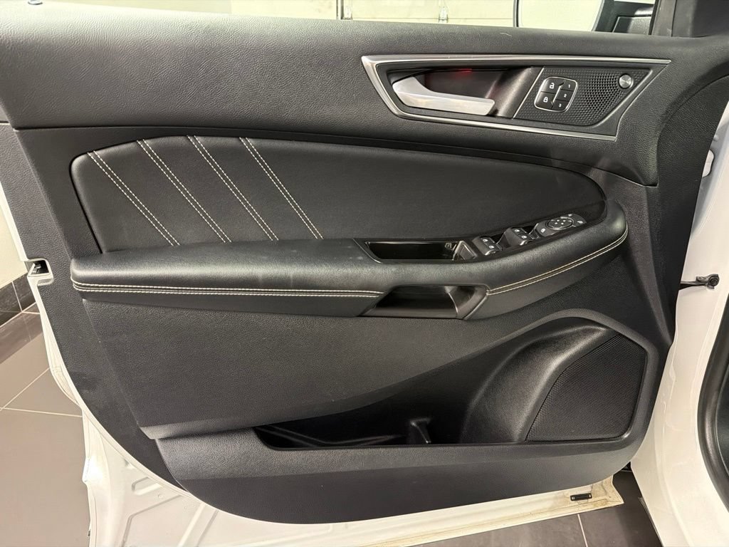 Certified 2019 Ford Edge ST w/ Equipment Group 401A AWD/4WD image 22