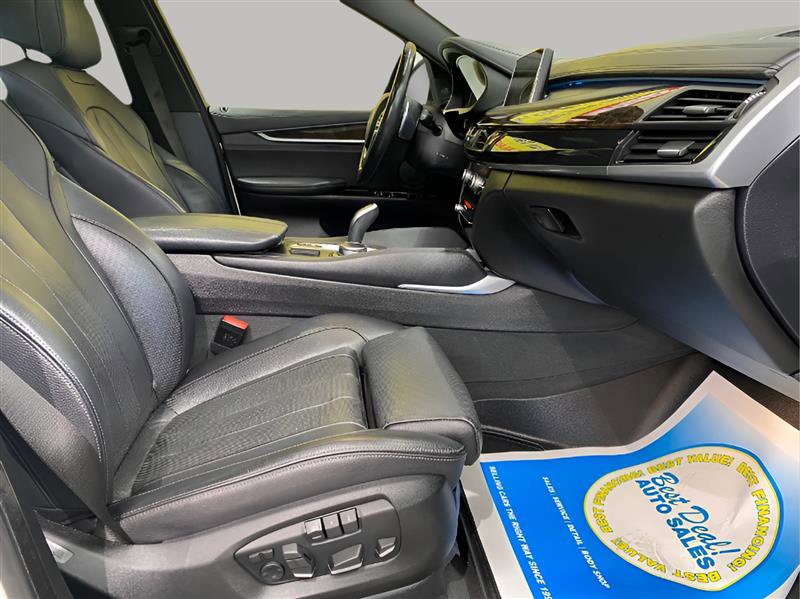 Used 2019 BMW X6 xDrive50i w/ Executive Package image 25