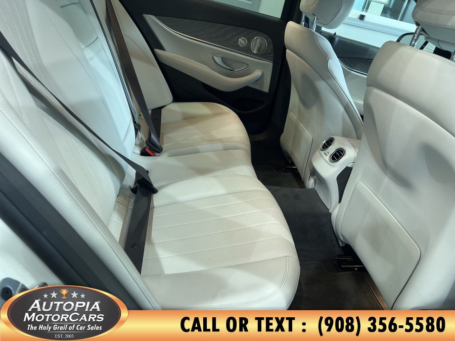 Used 2022 Mercedes-Benz E 350 Sedan w/ AMG Line Exterior image 15
