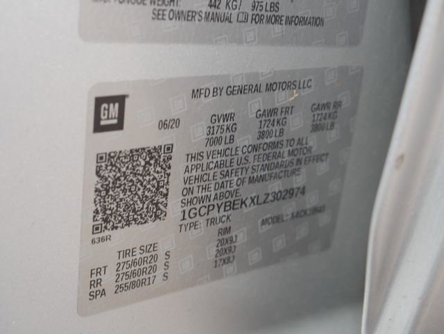 Used 2020 Chevrolet Silverado 1500 Custom w/ Rally Edition image 8