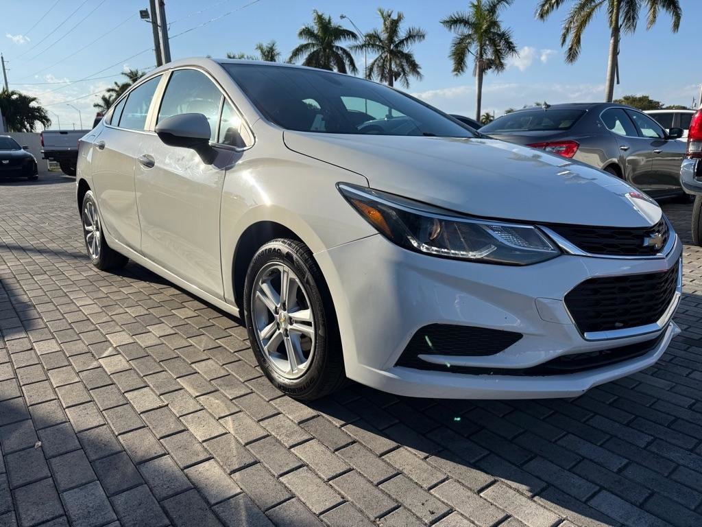 Used 2019 Chevrolet Cruze LT w/ Convenience Package