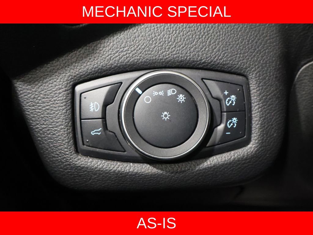 Used 2019 Ford Escape SE image 28