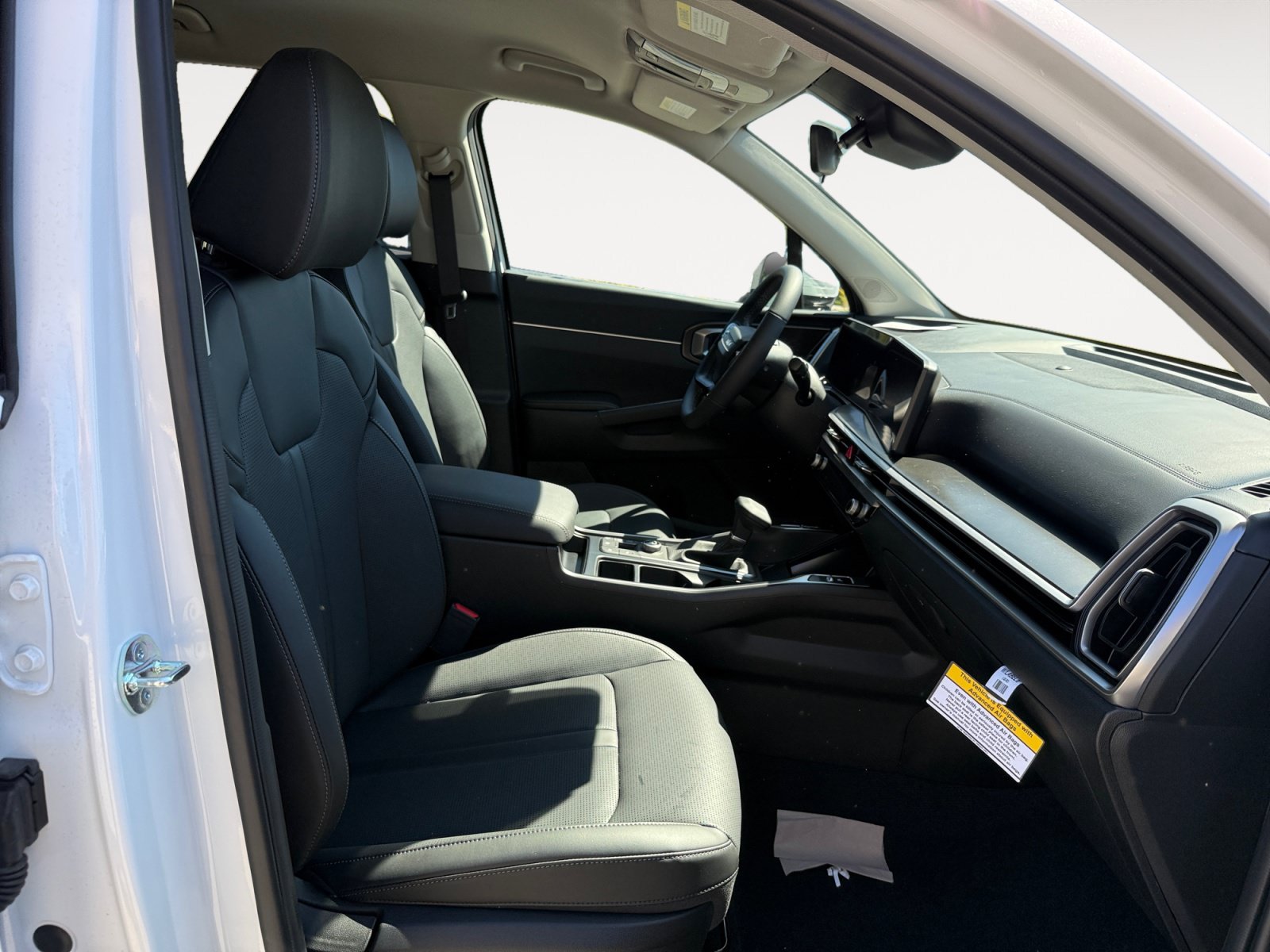 New 2026 Kia Sorento S FWD image 19