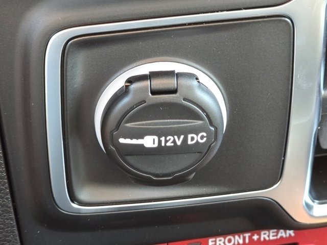 New 2026 Jeep Wrangler Unlimited Rubicon w/ Convenience Group image 13
