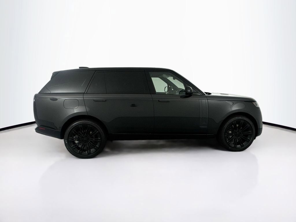 New 2026 Land Rover Range Rover Long Wheelbase SE image 4