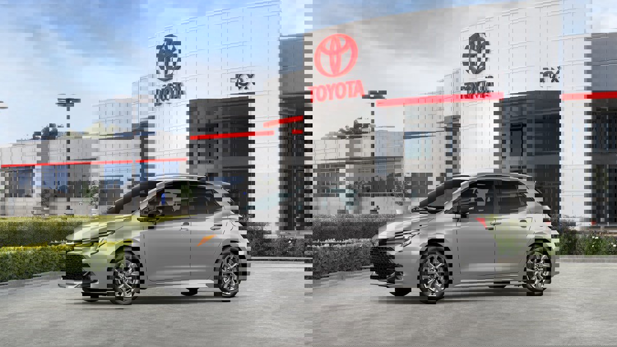 New 2026 Toyota Corolla SE image 3