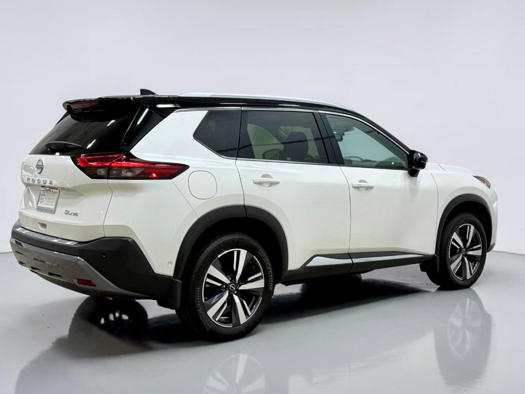 Used 2023 Nissan Rogue SL w/ SL Premium Package AWD/4WD image 17