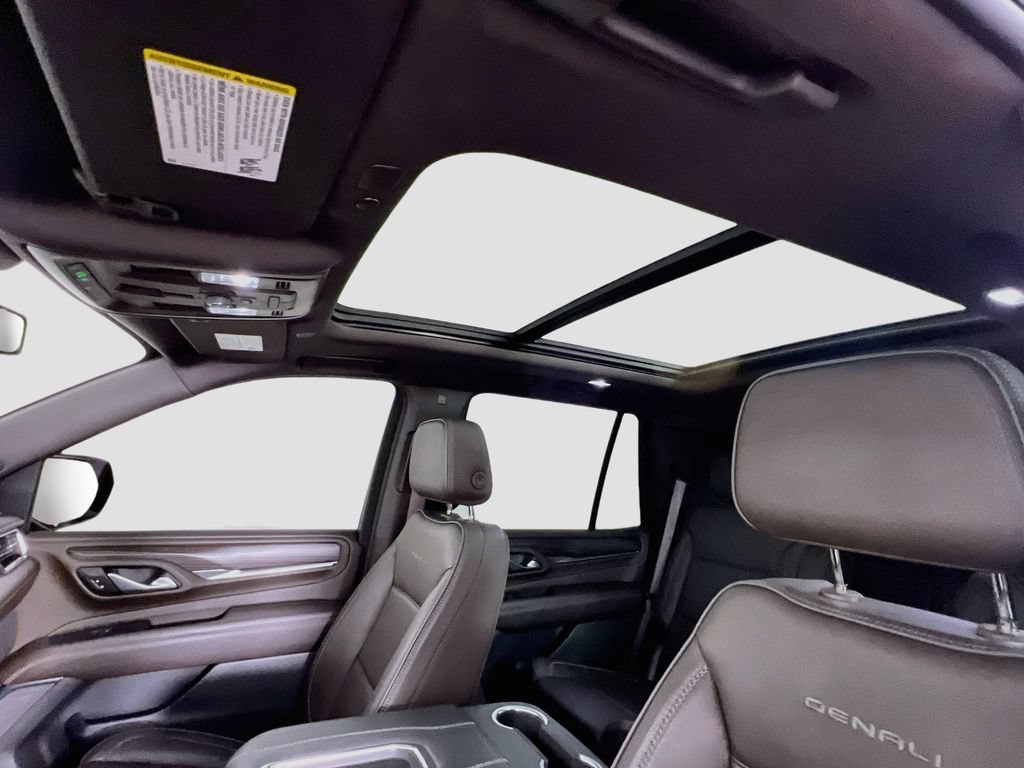Certified 2022 GMC Yukon Denali AWD/4WD image 23