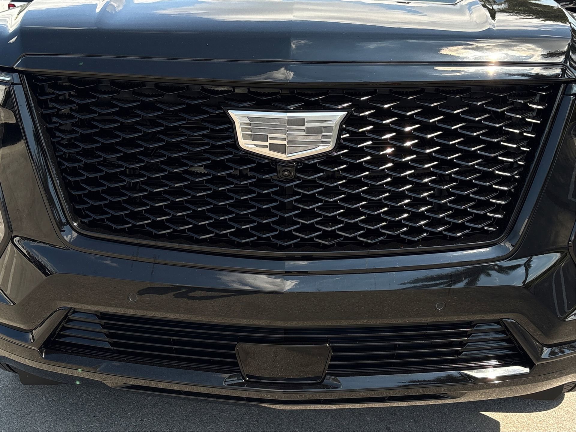 Certified 2026 Cadillac Escalade ESV Sport w/ LPO, ONYX Package image 15