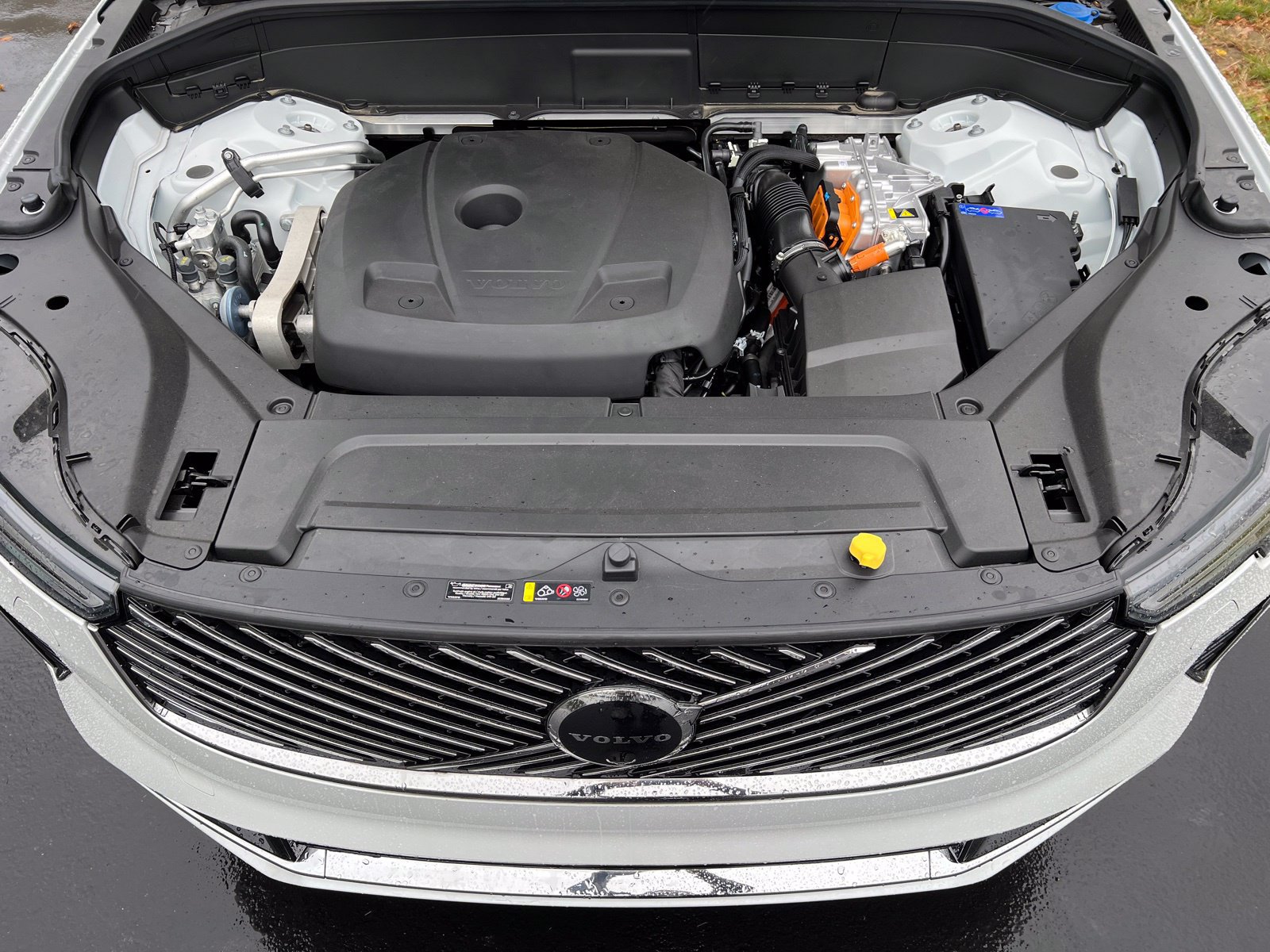 New 2026 Volvo XC90 T8 Plus w/ Protection Package Premier AWD/4WD image 42