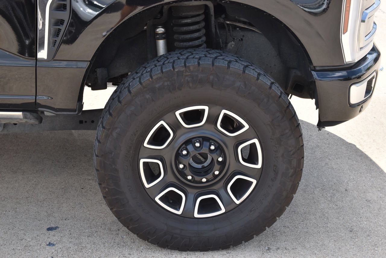 Used 2024 Ford F250 Platinum AWD/4WD image 12