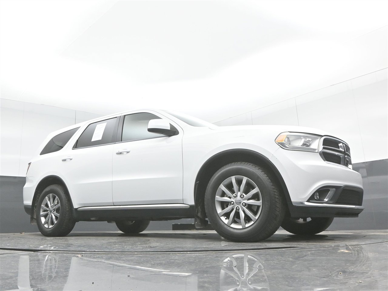 Used 2017 Dodge Durango SXT w/ 3rd Row Seating Group image 30