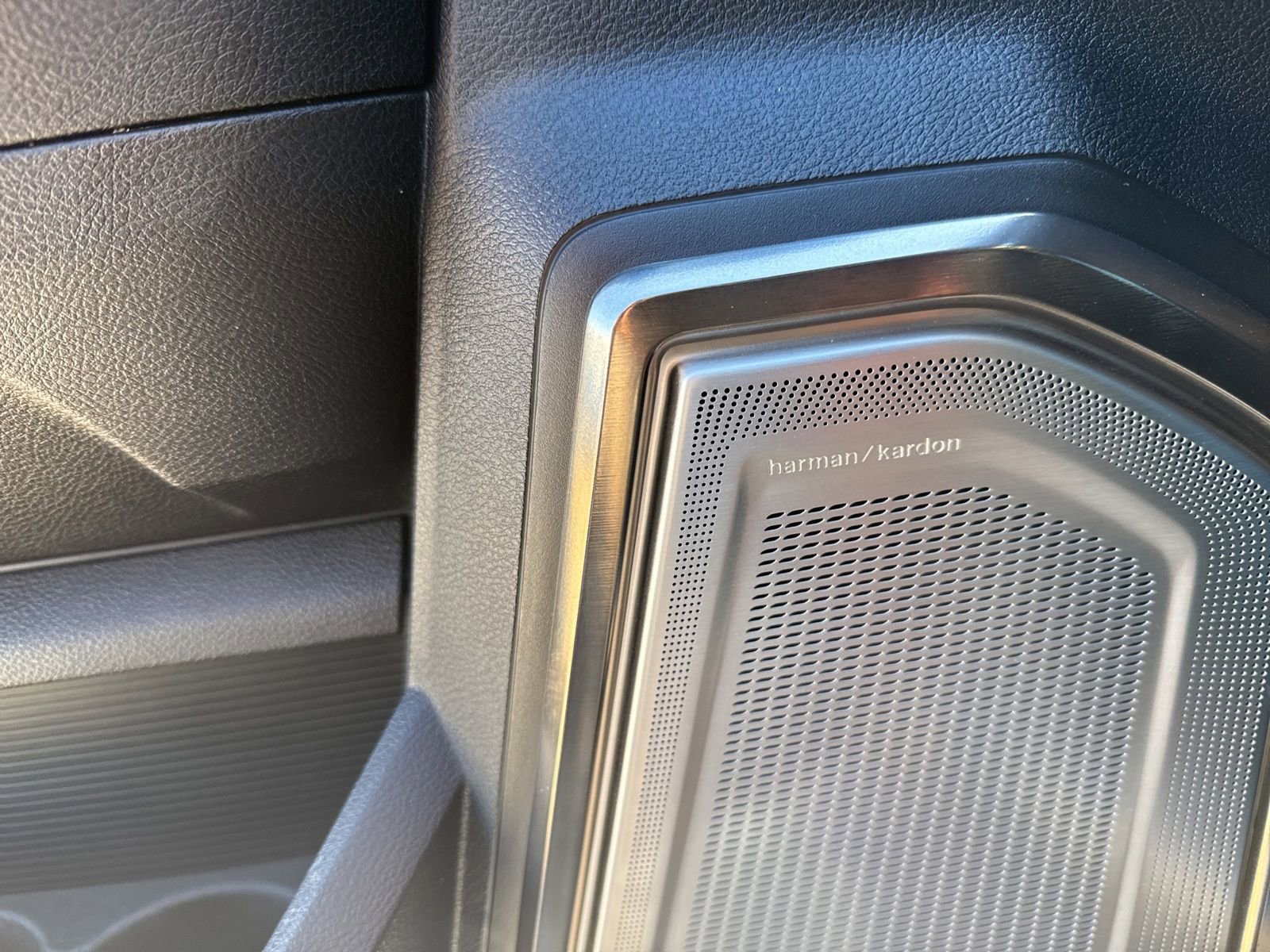 Used 2021 RAM 2500 Limited AWD/4WD image 17